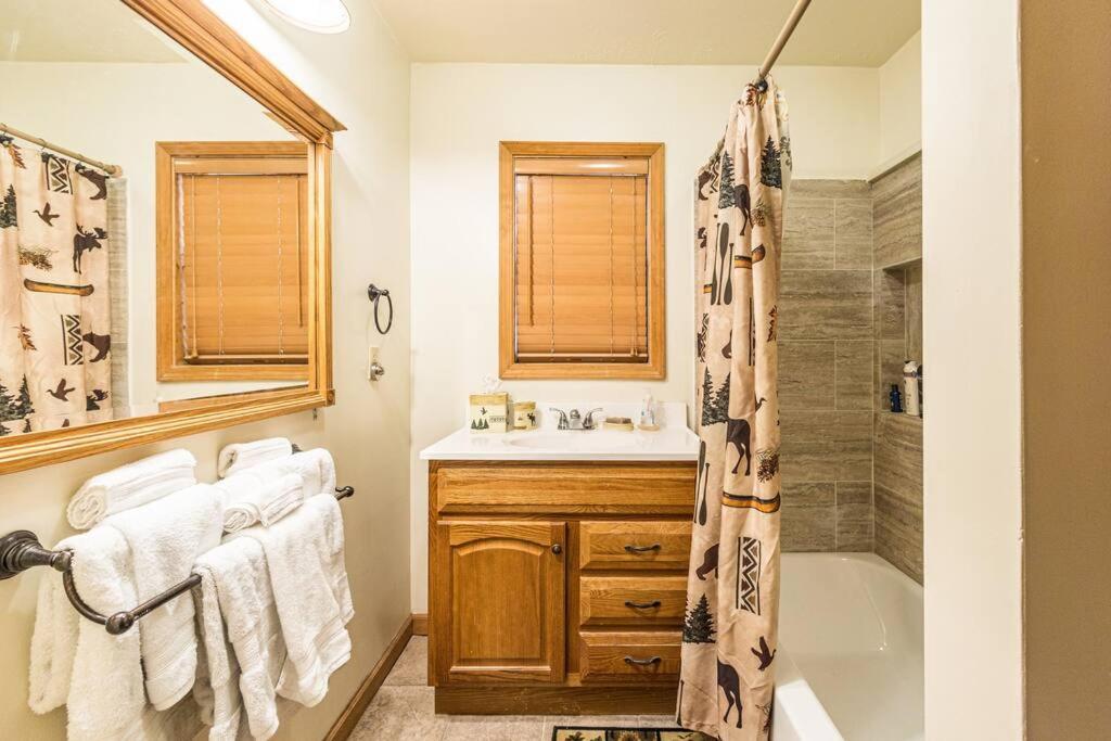 Stunning Mtn. Views! 4Br With All The Amenities! - Vista Vibes- Bryson City Kültér fotó
