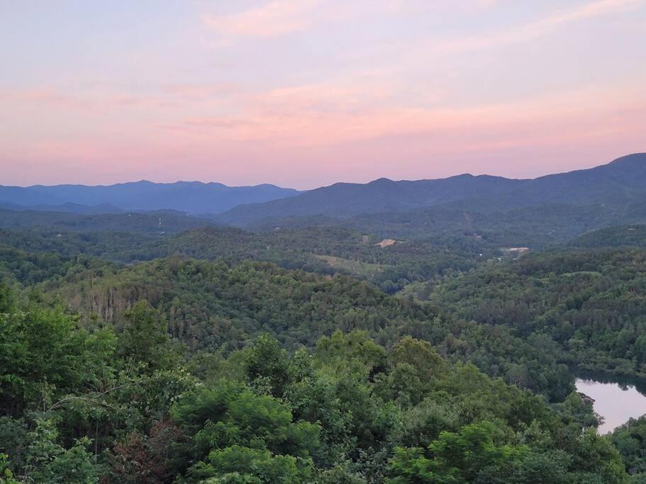 Stunning Mtn. Views! 4Br With All The Amenities! - Vista Vibes- Bryson City Kültér fotó